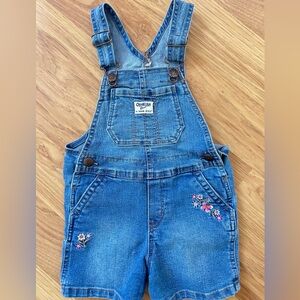Cute toddler girl overall OSHKOSH Bigosh
3T